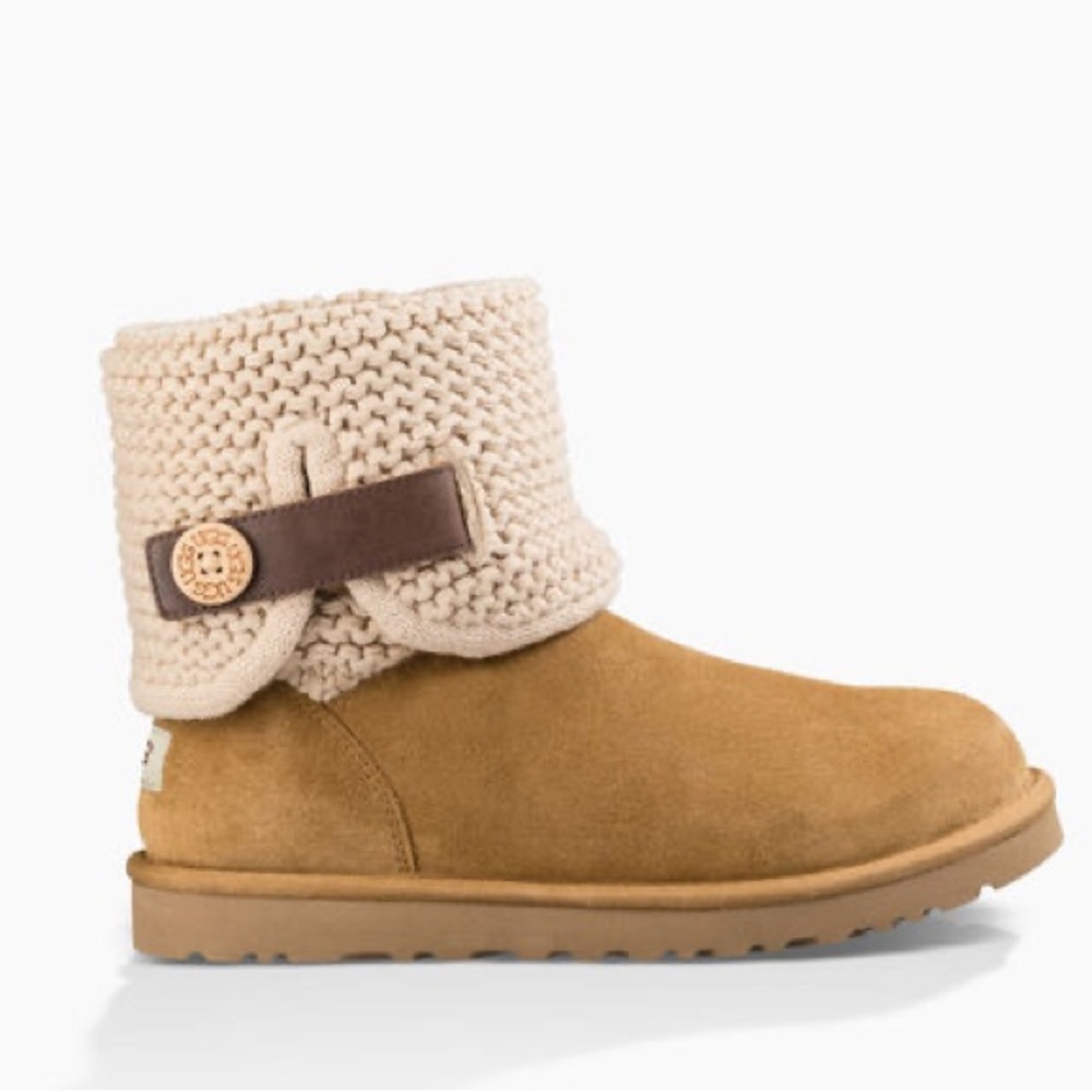 BRAND NEW Shaina UGG boots